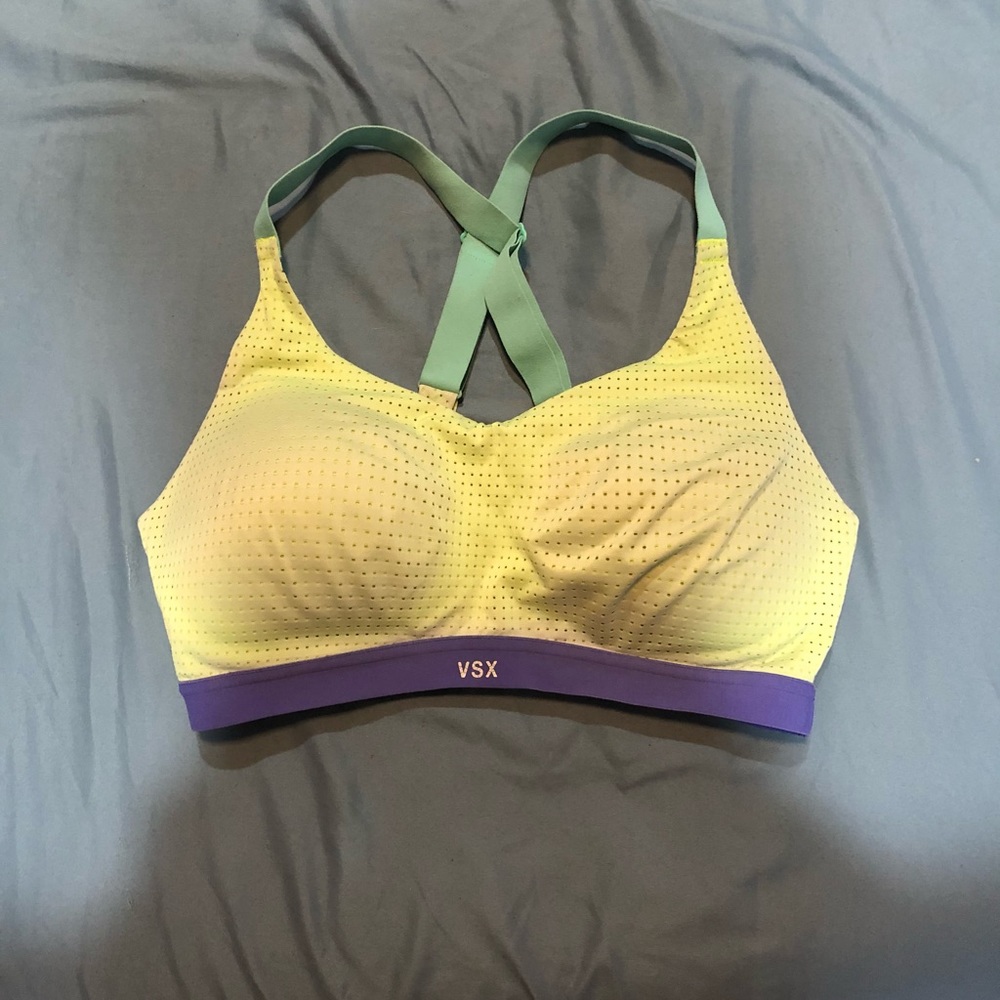 Last chance VXS Sports Bra